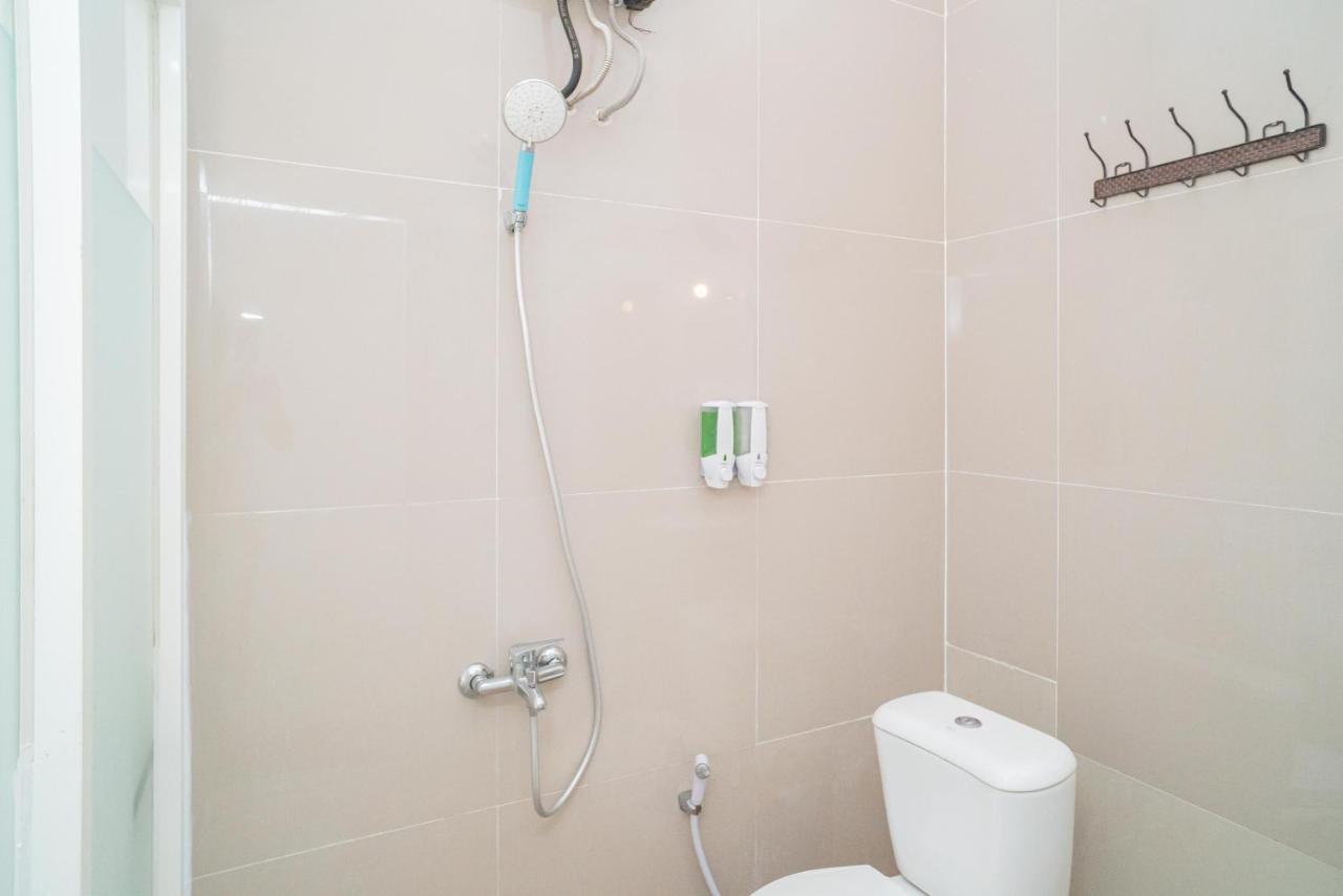 Reddoorz Syariah At Winong Nganjuk Hotel Екстериор снимка