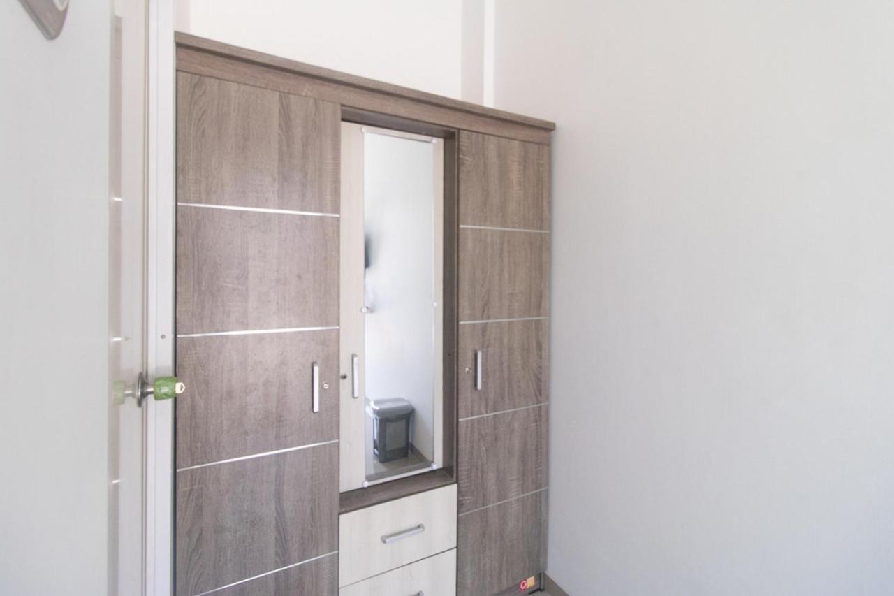 Reddoorz Syariah At Winong Nganjuk Hotel Екстериор снимка